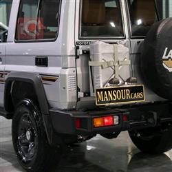 تويوتا لاند كروزر 76